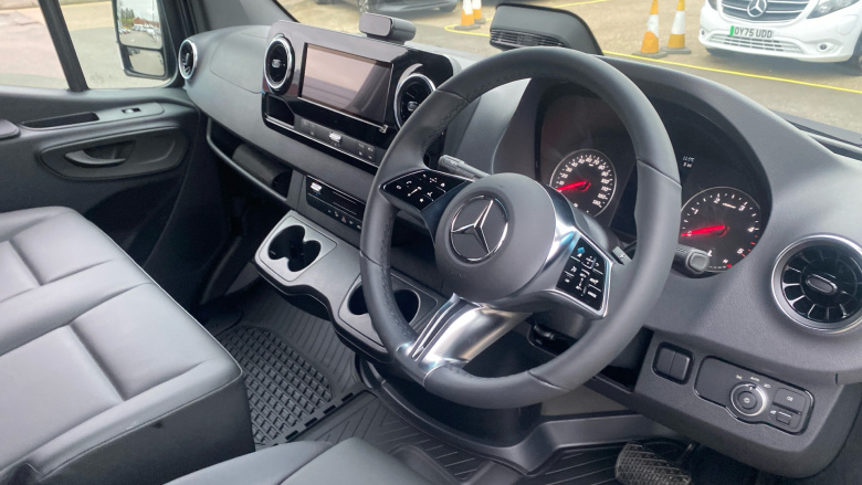 Mercedes-Benz Sprinter 317Cdi L2 Diesel Rwd 3.5t H2 Select Van 9G-Tronic